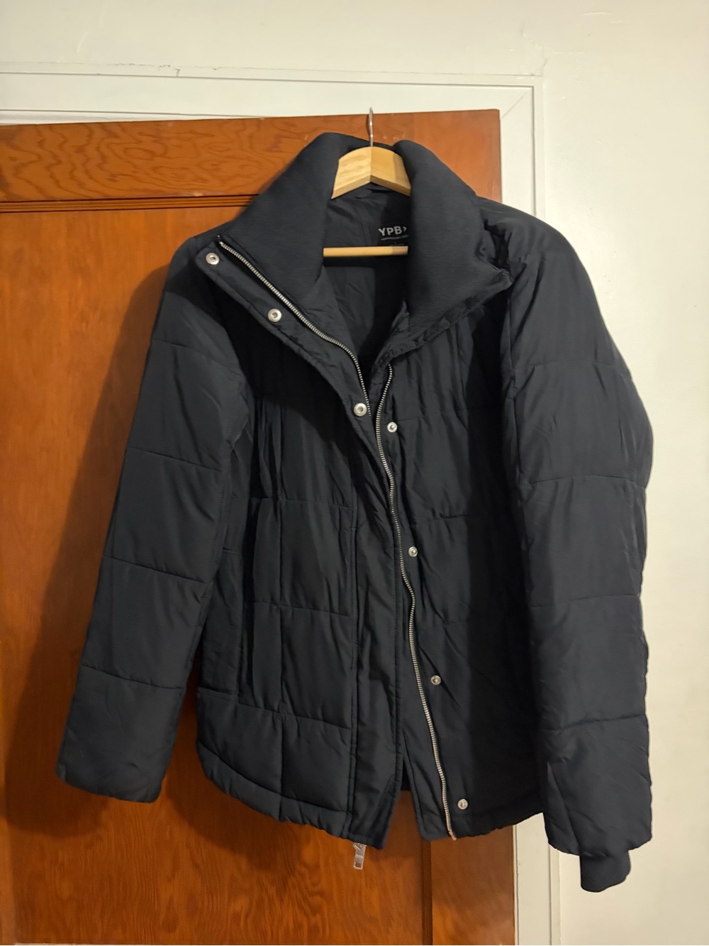 Abercrombie & Fitch Black Quilted Puffer Jacket